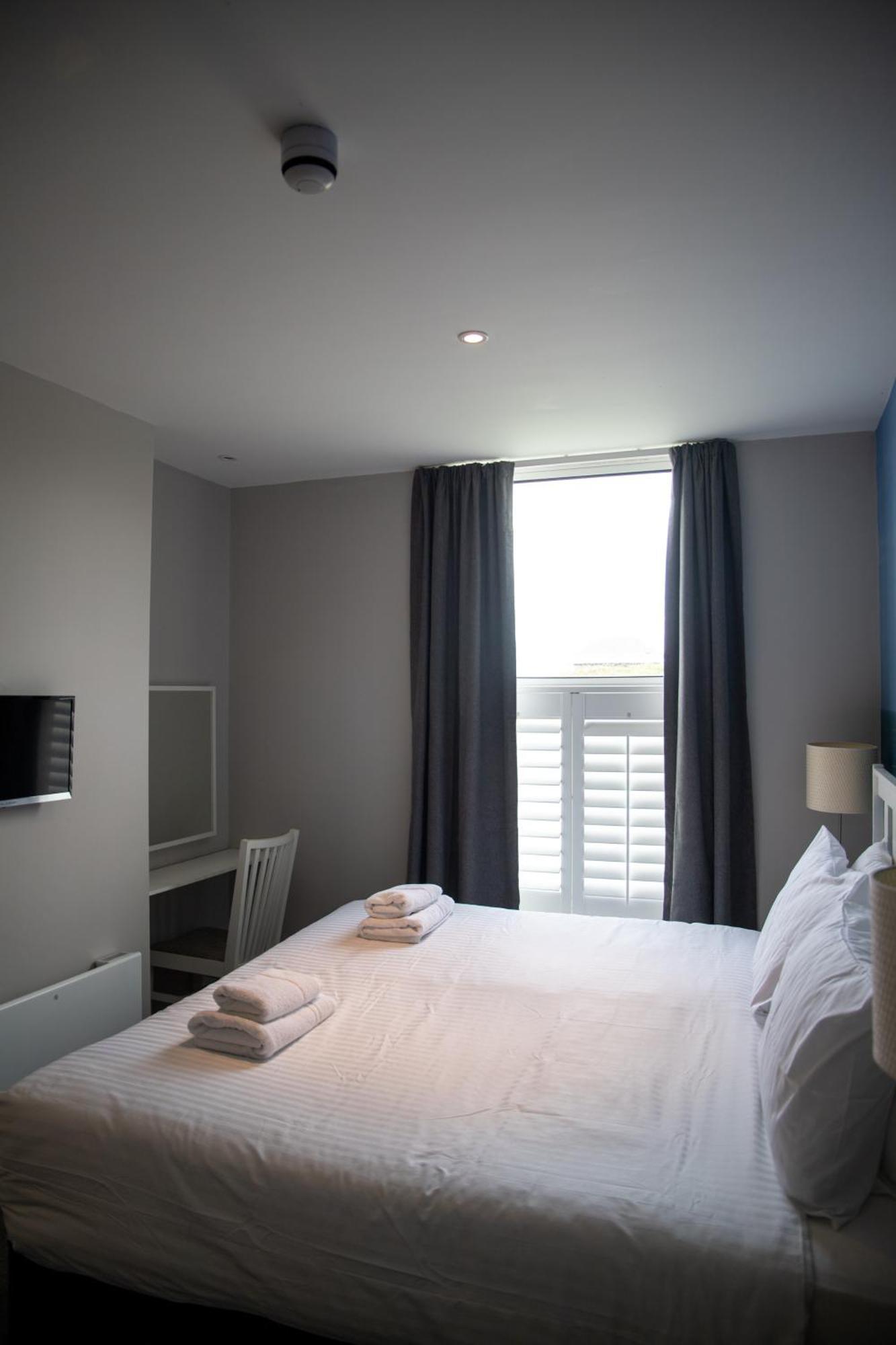 Oceanside Lifestyle Hotel New Quay Pokoj fotografie